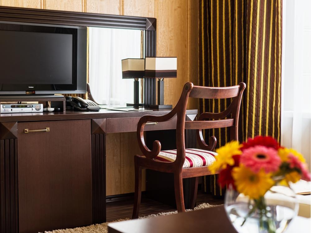 Baden-Baden Hotel Kharkiv Bagian luar foto